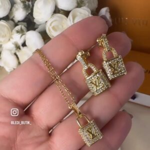 Pendant Set Stainless Steel | Water Proof | Anti Tarnish